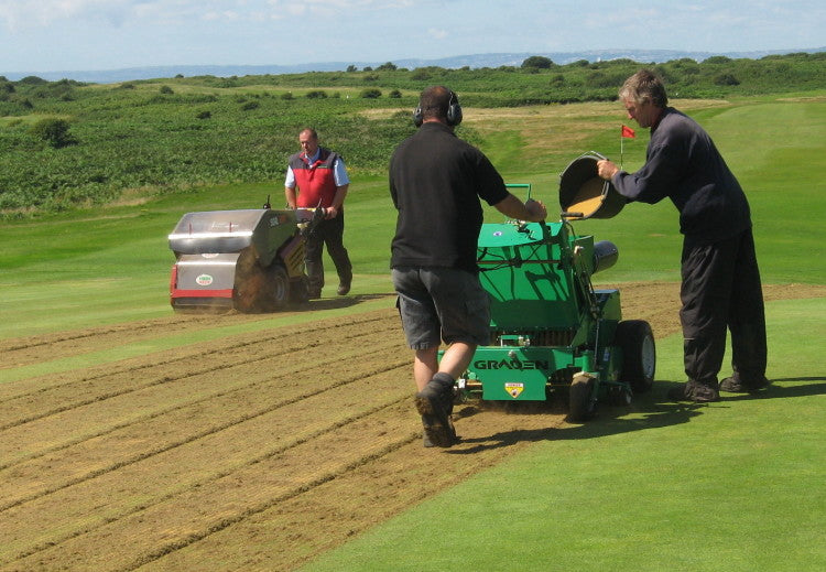 1B Scarifying & overseeding green usinmg Graden sand injection