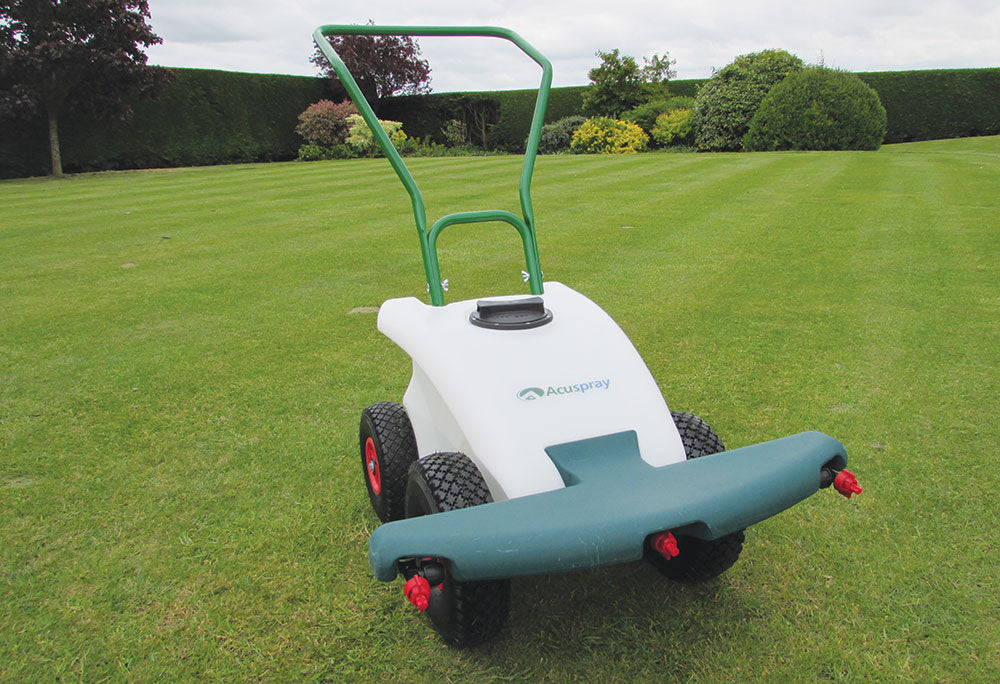 Acuspray is the perfect way to keep large lawns in tip-top condition