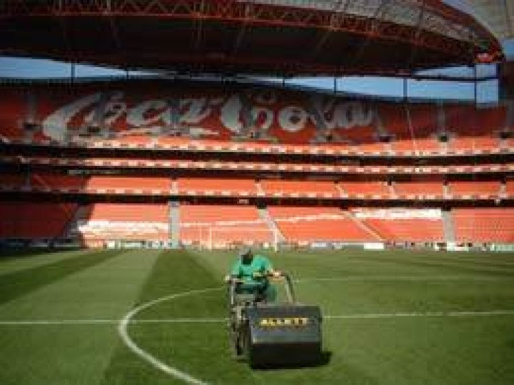 Allett mowers prepare EURO 2004 pitches