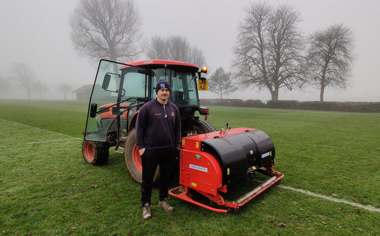 BishopStortford-H Groundsman Ben Baker with XF.jpg