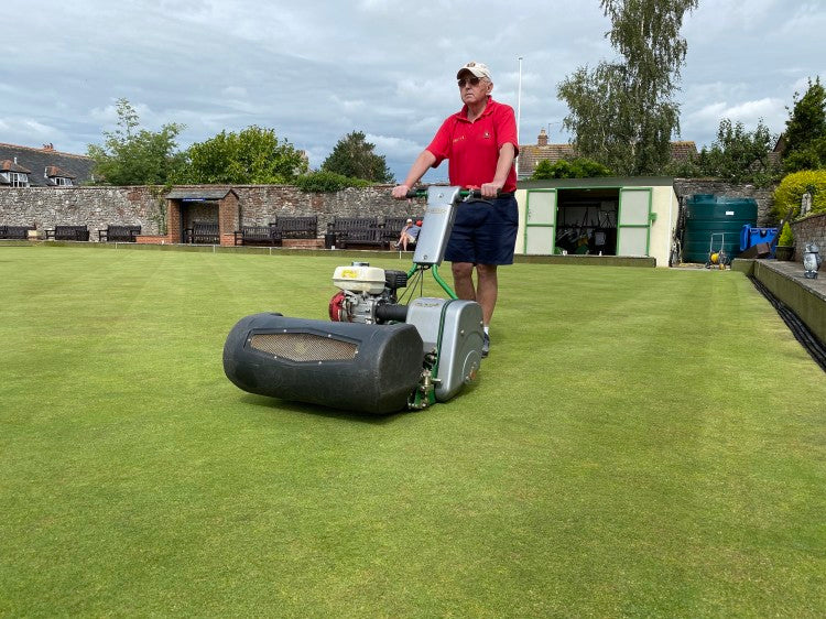 Dennis-TopshamBowls.JPG