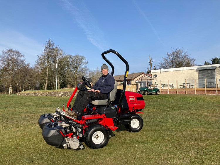 BEST Greensmower for home use? Toro VS John Deere 