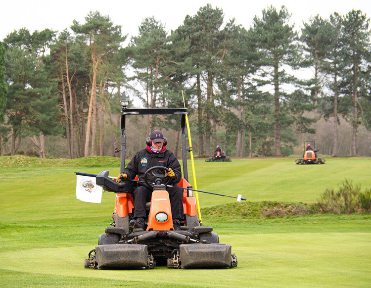 Greenkeeper-at-Ipswich-Golf-Club-(Purdis-Heath),-image-by-Joe-Simpson.jpg