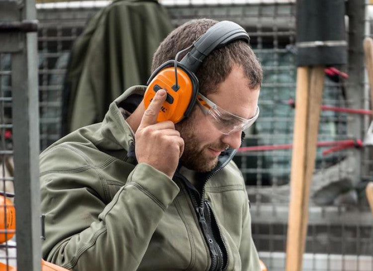 Stihl Bluetooth Ear Protectors Cropped