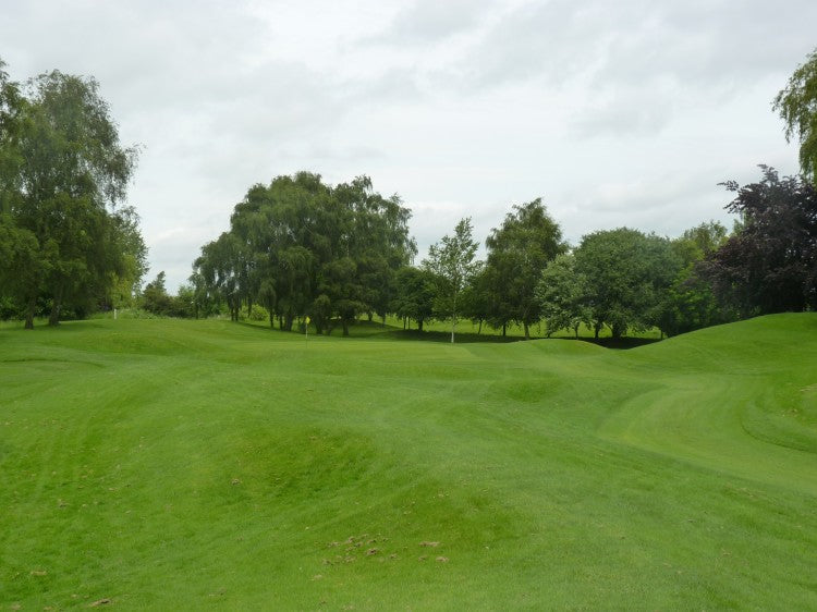 To the 2nd green through traditional salt excavations