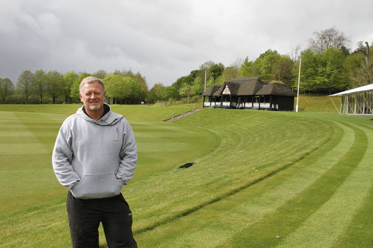 WormsleyCC Simon&Pavilion